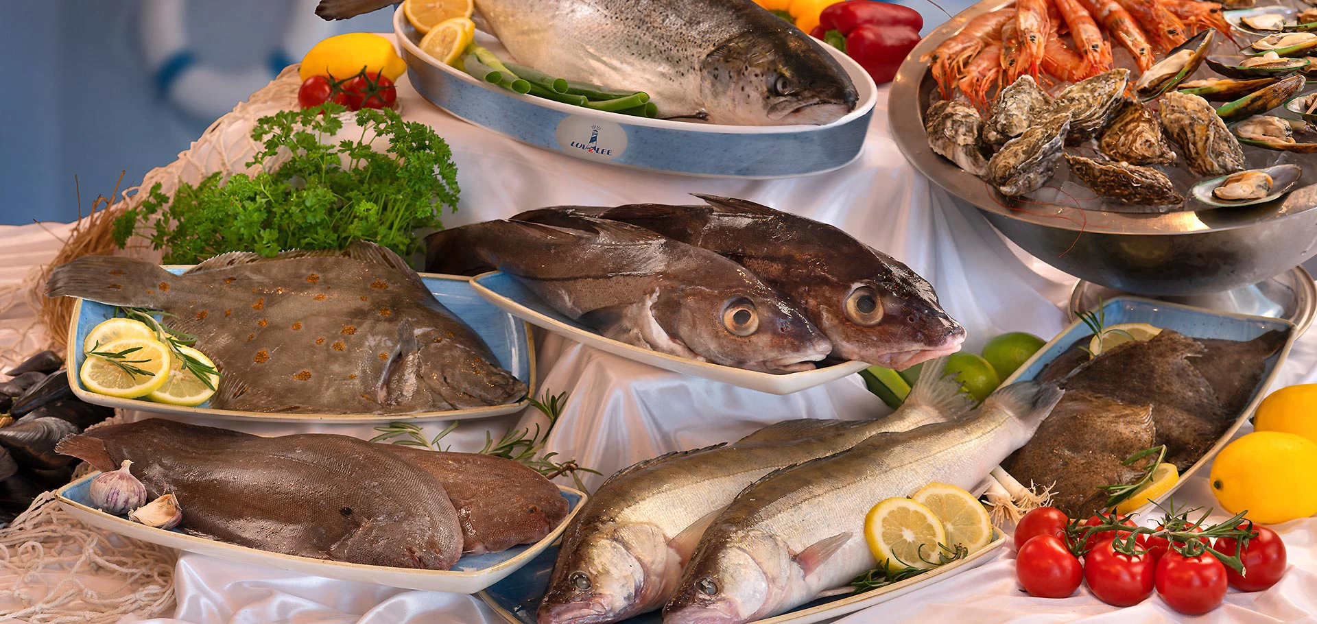 Fischspezialitäten werden ganz frisch für Sie zubereitet.